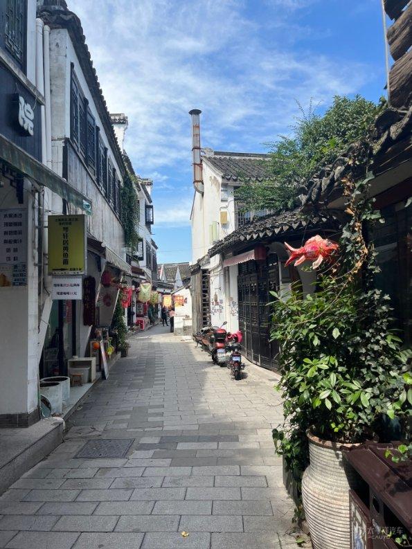妈妈叫我去问爸爸:“你为什么今天要加班?”改为转述句探索知识星球，快人一步！